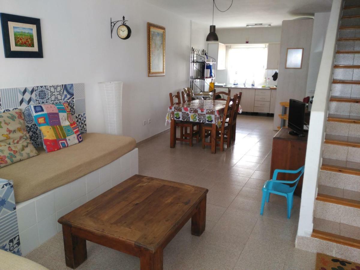Comodidad En Aguamarga! Agua Amarga  Dış mekan fotoğraf